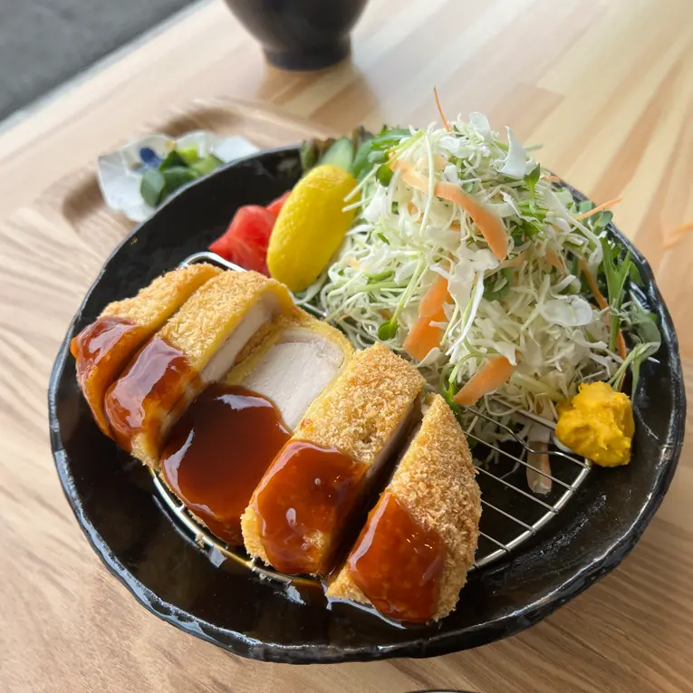 かつ屋 長治